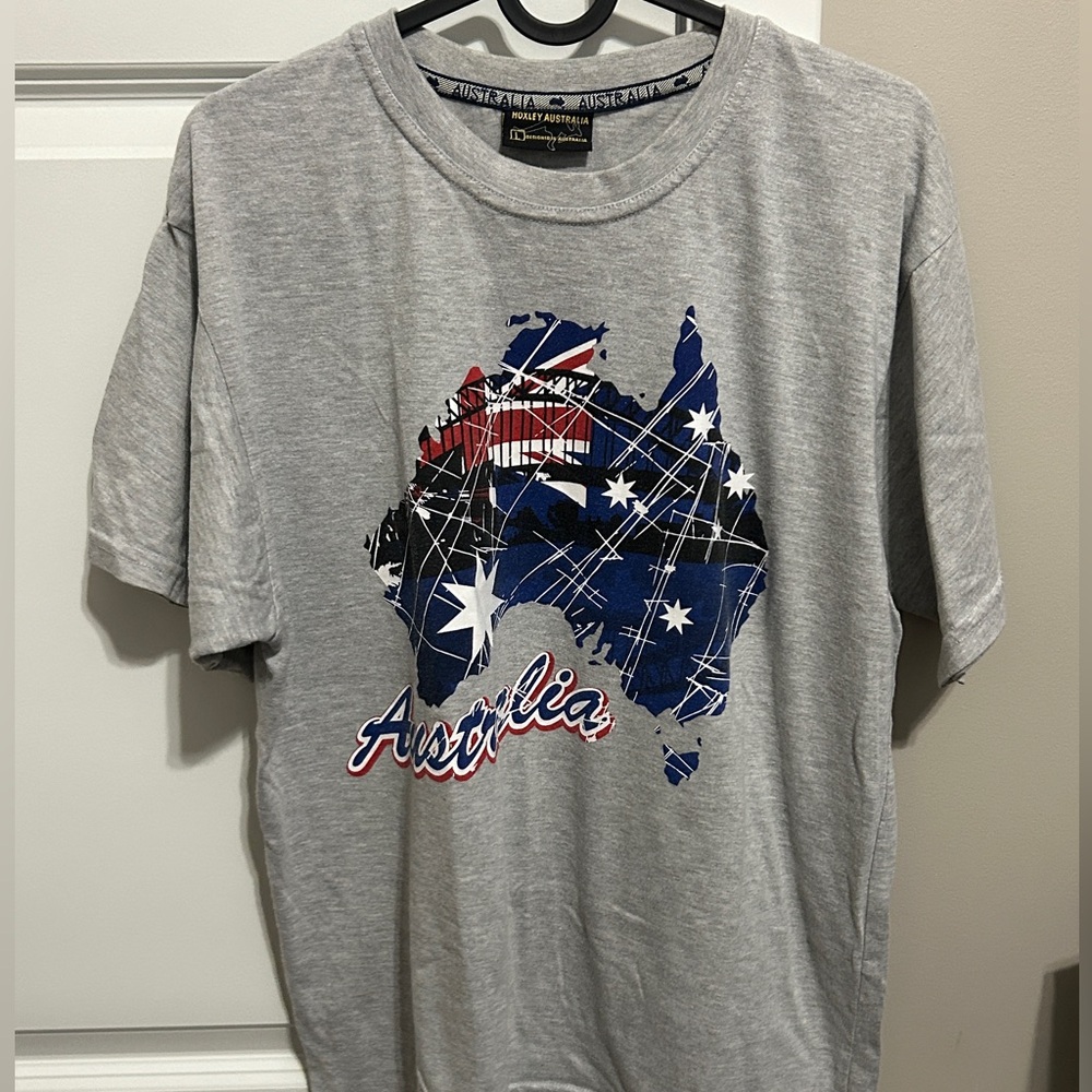 Gray Australia Graphic T-Shirt